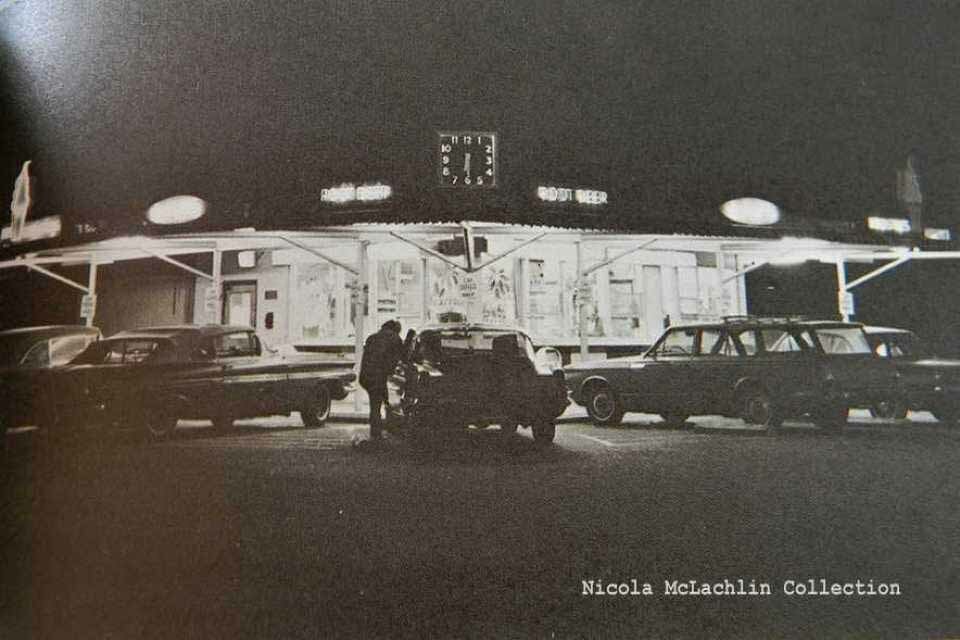 Former Huck's Drive Inn & Huckins Mobile Gas (1959) 